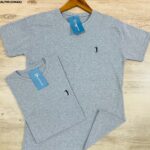 CAMISETA BÁSICA BORDADA – CBLALY09