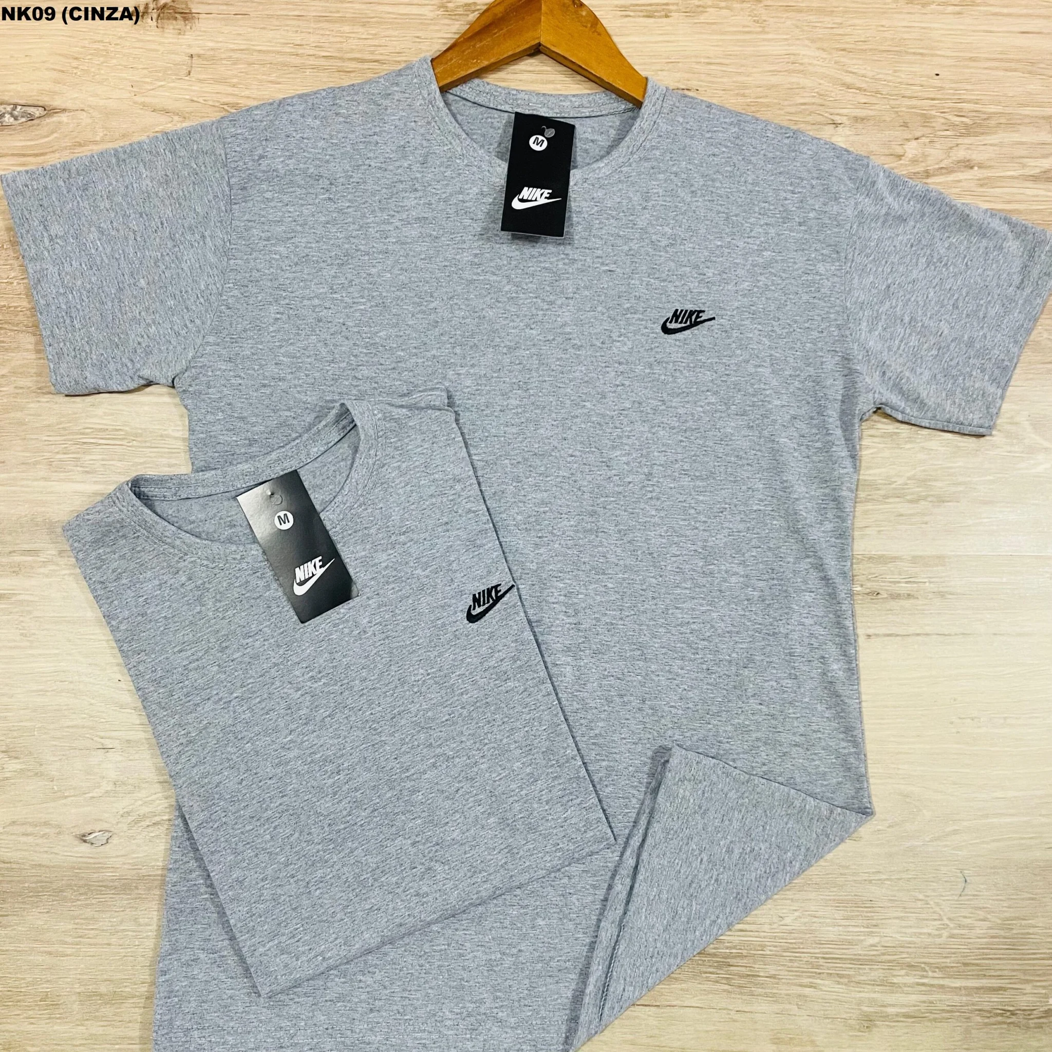 CAMISETA BÁSICA BORDADA – CBLNK09
